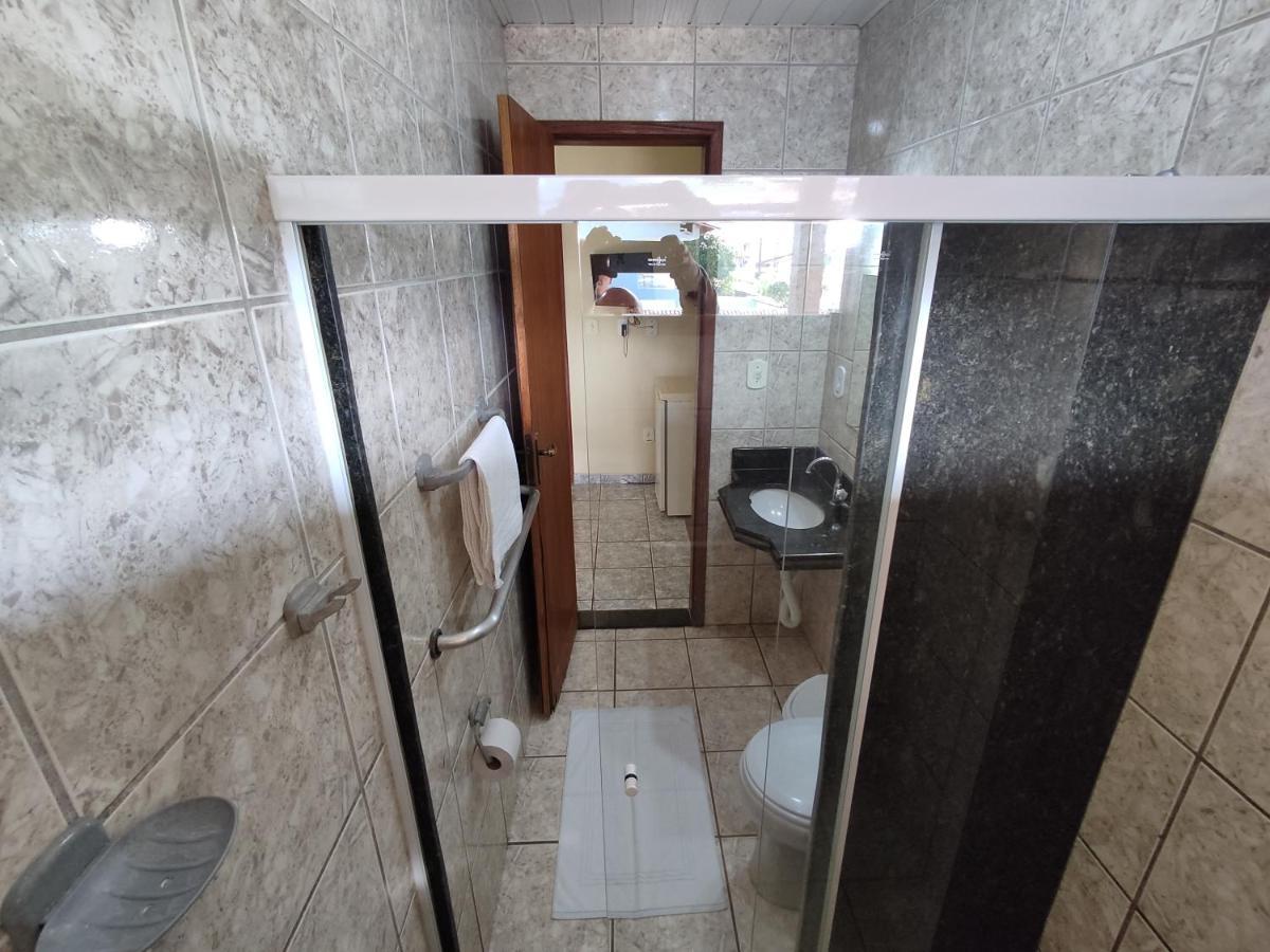 Hotel Pousada Guaypora Guarapari Kültér fotó